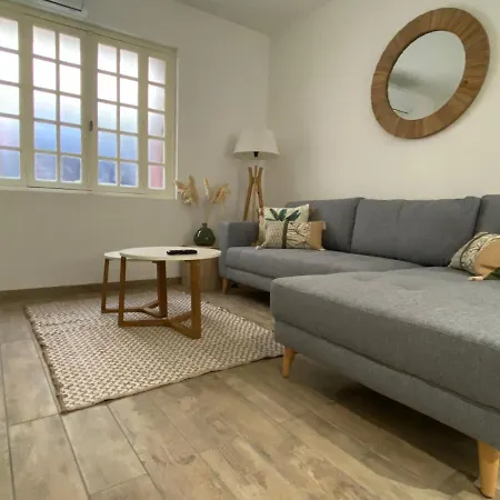 Holiday home Maison 6 Personnes-clim-wifi-proche Centre