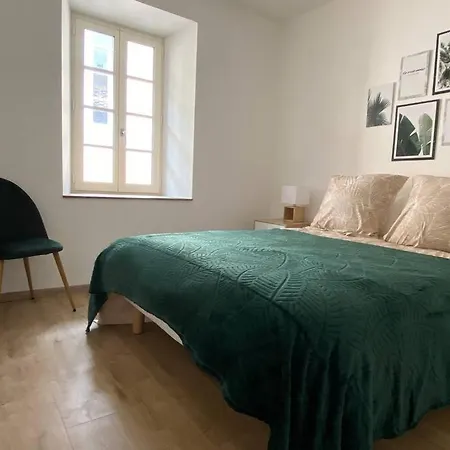 Maison 6 Personnes-clim-wifi-proche Centre *